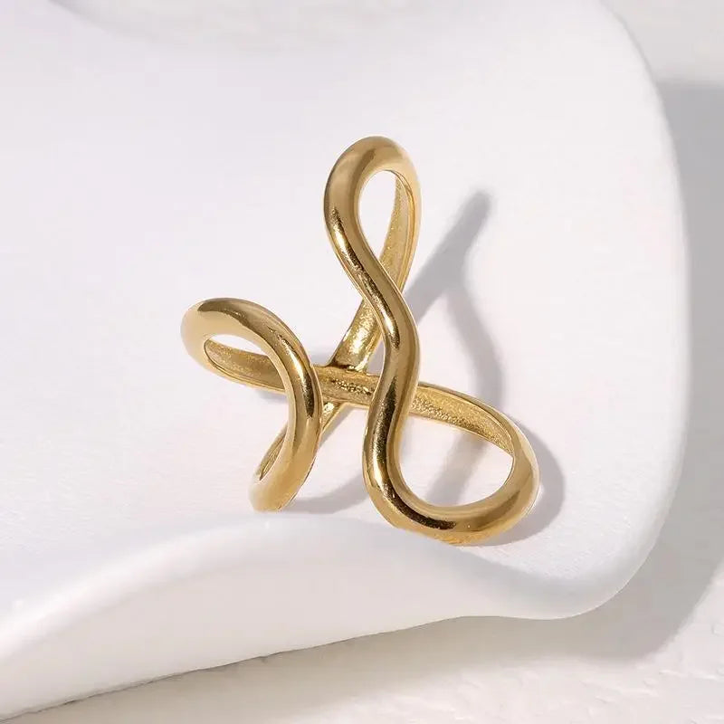 Party Exaggerated Ring
