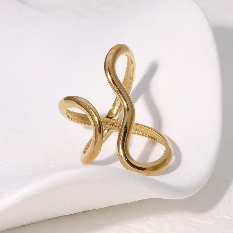 Party Exaggerated Ring