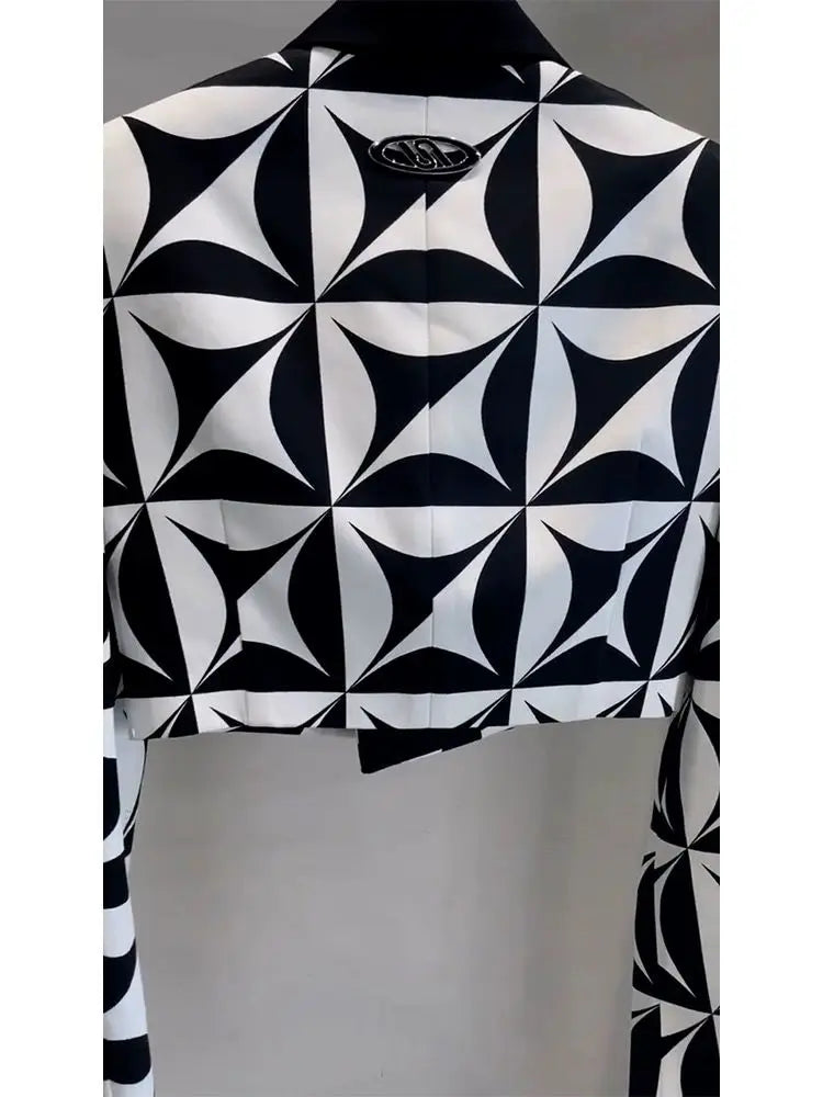 Geometric Pattern Blazer