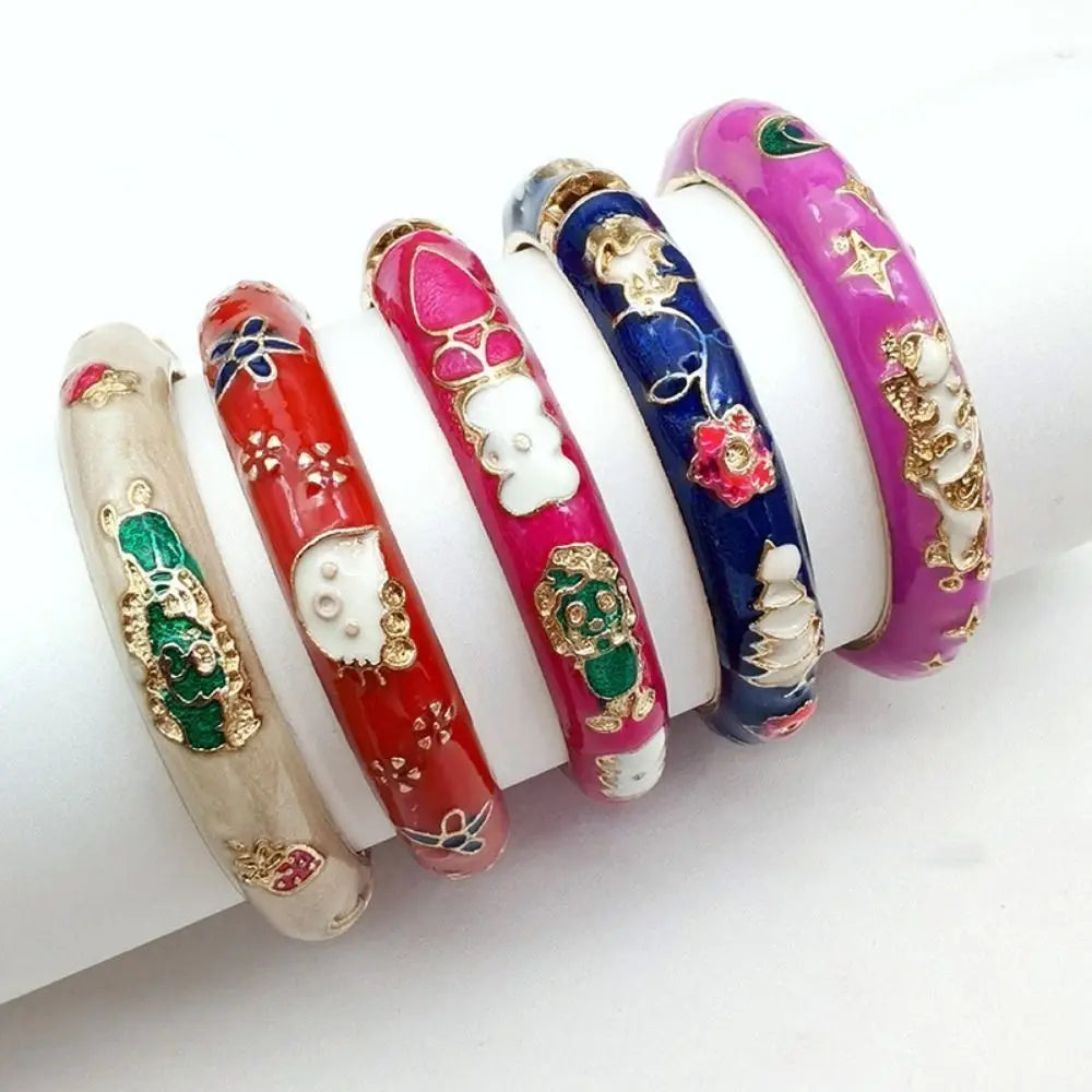 Flower Vintage Bangle